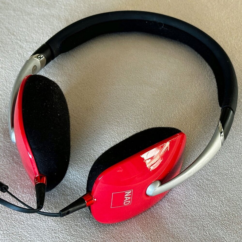 NAD VISO HP30 On-Ear Headphones